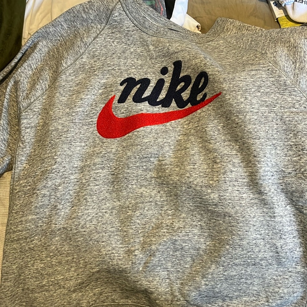Men’s Nike Crewneck - Picture 1 of 3